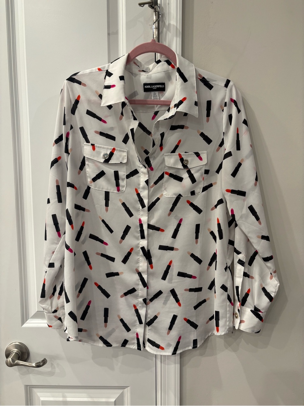 Karl Lagerfeld White Button upBlouse with  colored Lipstick Motif